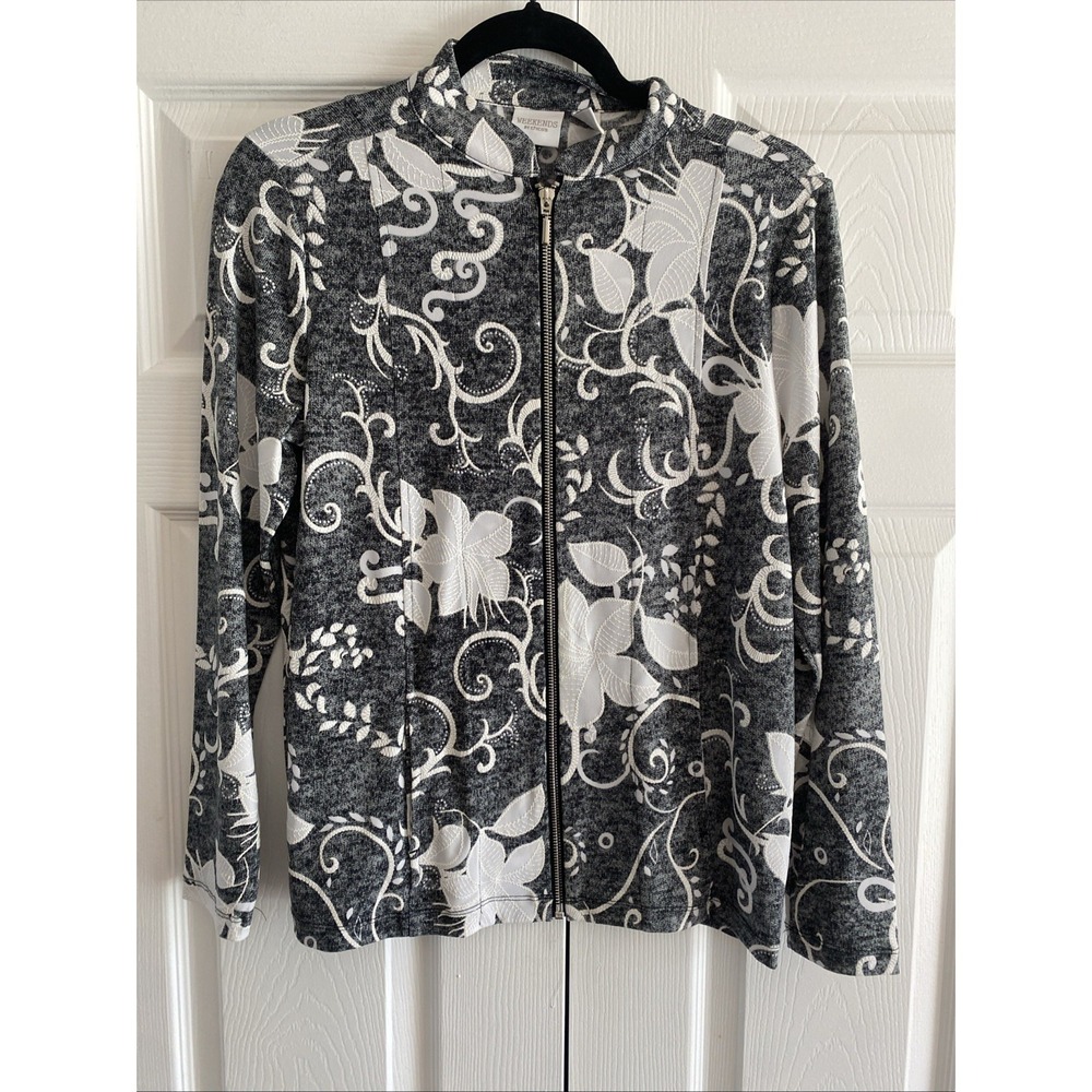 Weekends by Chicos Zip Up Jacket Womens Size 0 XS Gray White Floral Embroidered